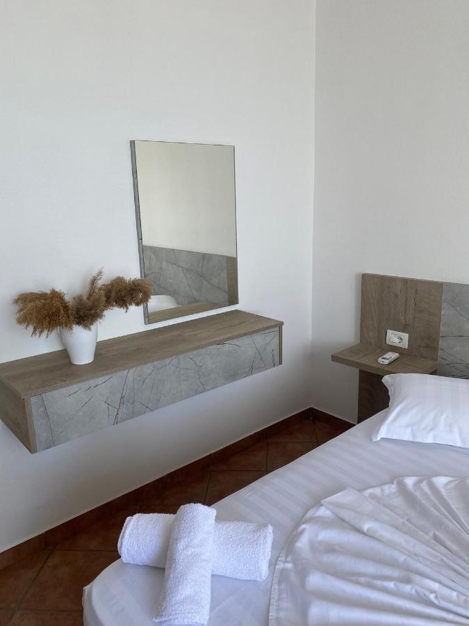 Kenza Apartment Shengjin Exterior photo