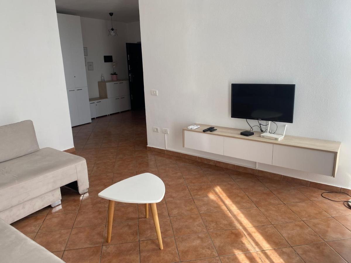 Kenza Apartment Shengjin Exterior photo